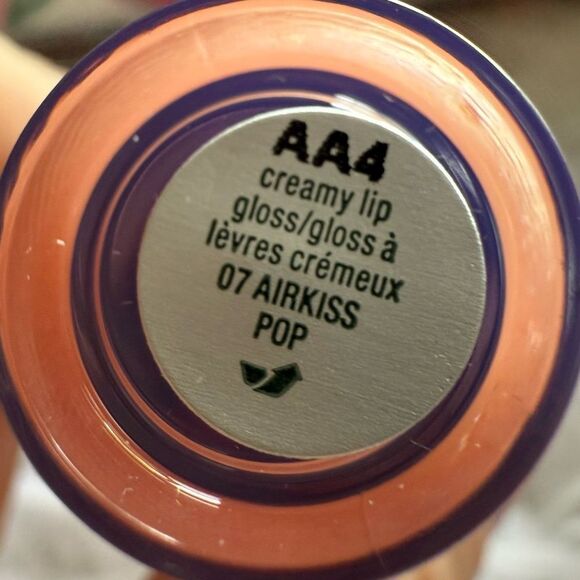 CLINIQUE POP PLUSH CREAMY LIP GLOSS – 07 AIRKISS POP - Picture 7 of 16